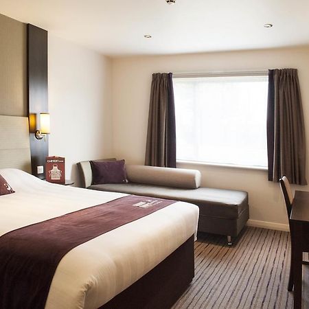 Premier Inn Glasgow Braehead Dış mekan fotoğraf