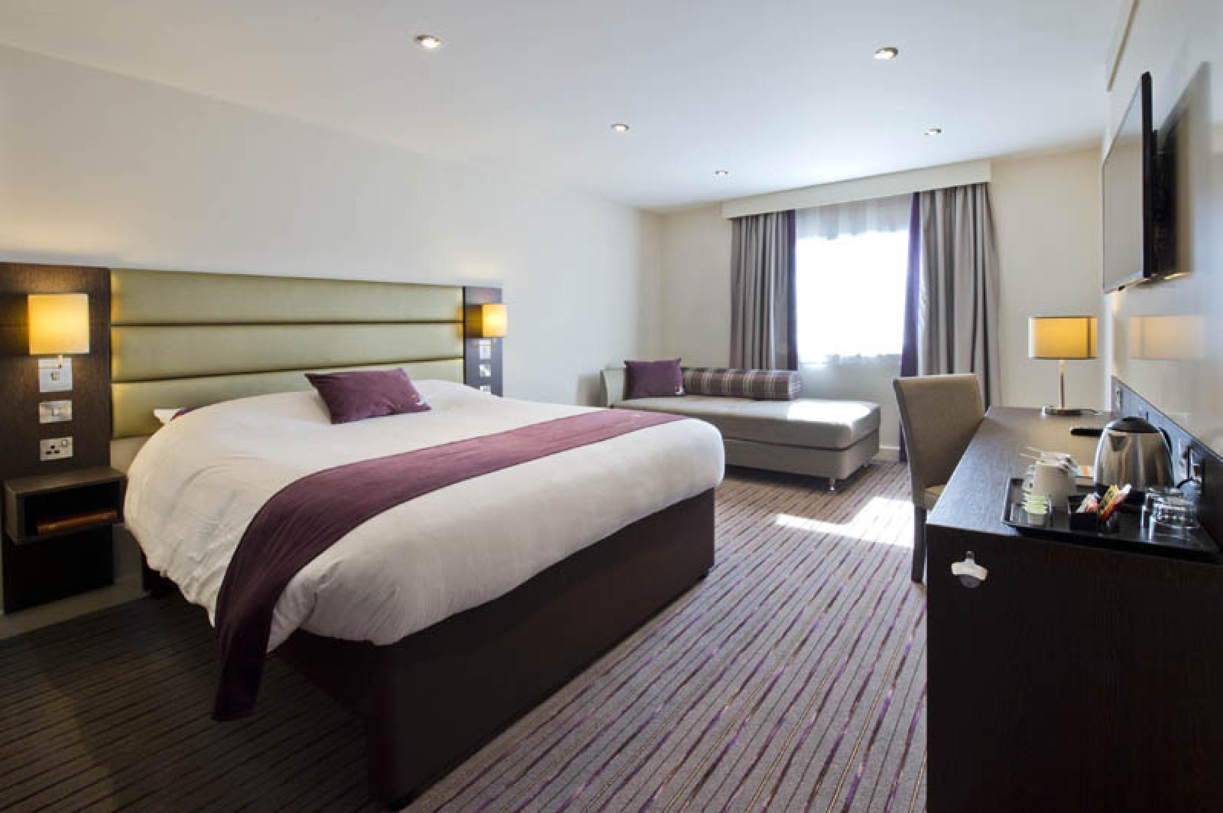 Premier Inn Glasgow Braehead Dış mekan fotoğraf