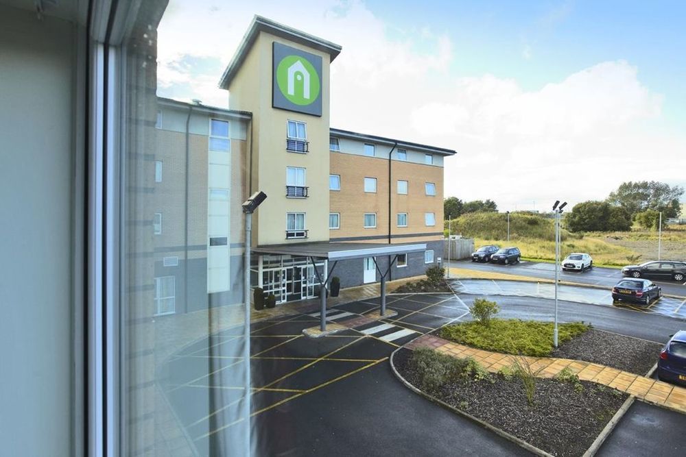 Premier Inn Glasgow Braehead Dış mekan fotoğraf