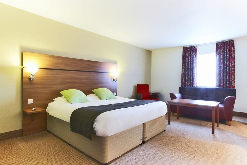 Premier Inn Glasgow Braehead Oda fotoğraf