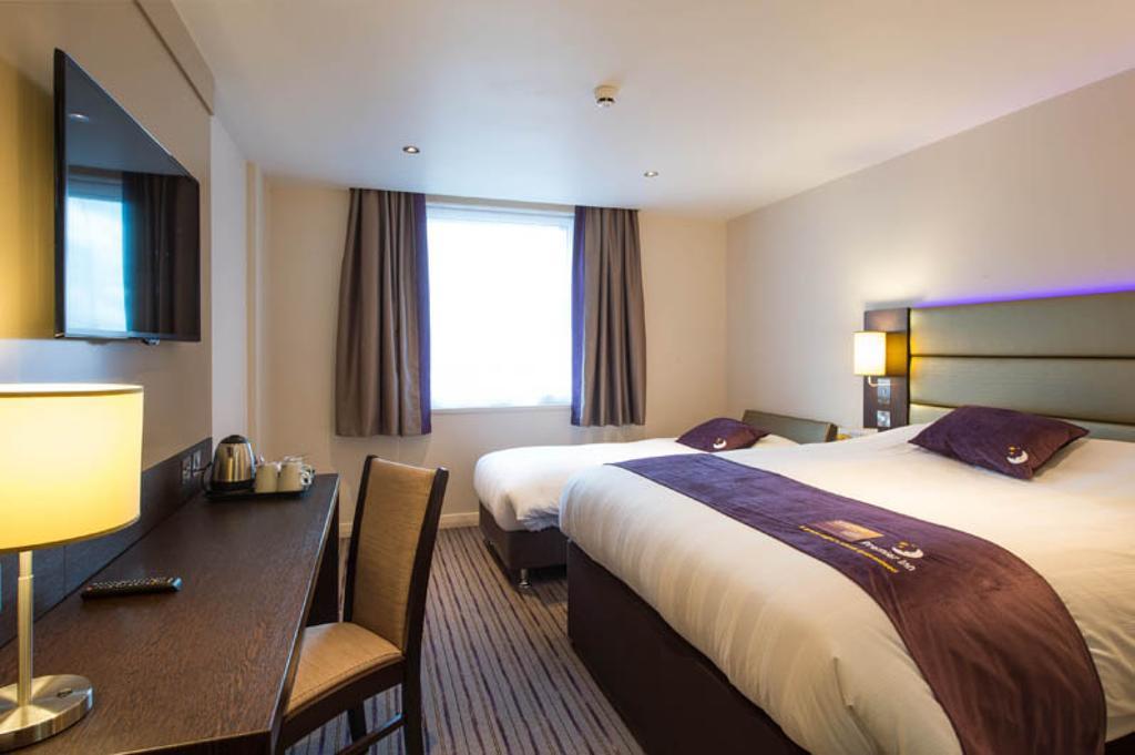 Premier Inn Glasgow Braehead Dış mekan fotoğraf